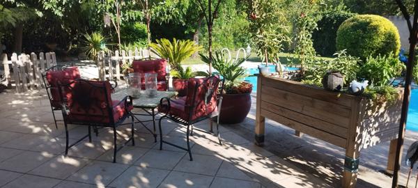 Châteauneuf-de-Gadagne (84470) Maison Chateauneuf de Gadagne 115 m² avec piscine sur un terrain de 901 m²