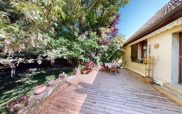 Maison à vendre    6 pièces • 158 m2 Givry