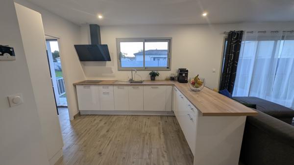 Maison  4 pièce(s)  3 chambre(s)  95 m²