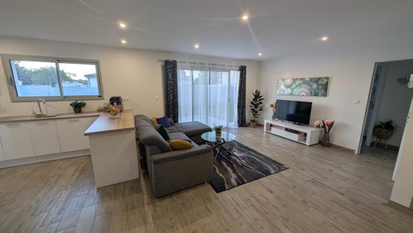 Maison  4 pièce(s)  3 chambre(s)  95 m²