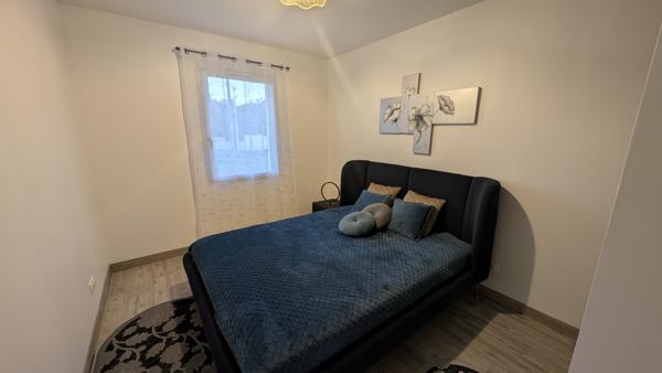 Maison  4 pièce(s)  3 chambre(s)  95 m²