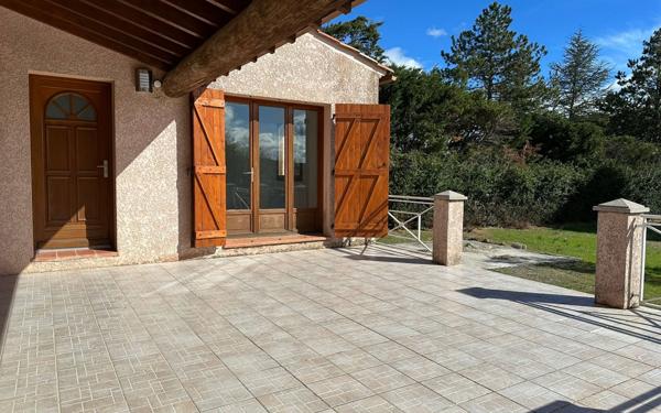 Maison à louer    5 pièces • 108,75 m2 Vacquières