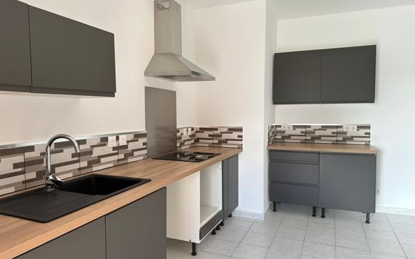 Maison à louer    5 pièces • 108,75 m2 Vacquières