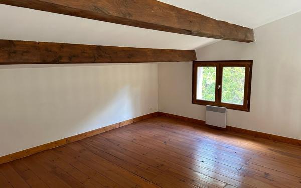 Maison à louer    5 pièces • 108,75 m2 Vacquières