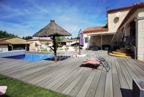 Dpt Gard (30), à vendre proche d'Uzès 4km – Villa de 164 m² avec piscine, dépendances, 5 chambres.
