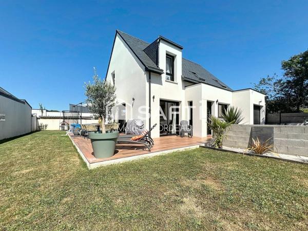 Maison contemporaine 4 chambres + bureau – Grand-Champ centre