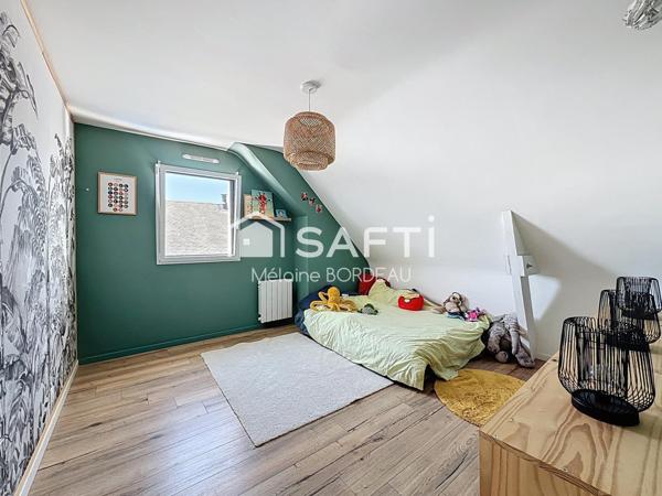 Maison contemporaine 4 chambres + bureau – Grand-Champ centre