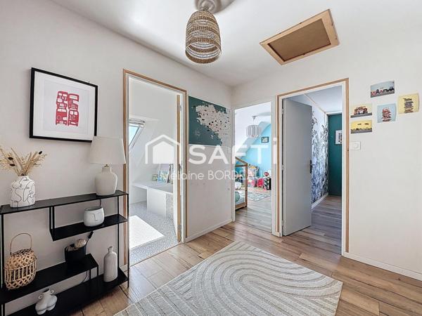 Maison contemporaine 4 chambres + bureau – Grand-Champ centre