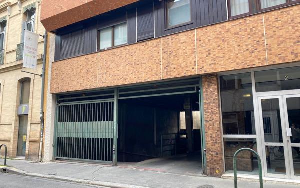 Stationnement à louer    Toulouse