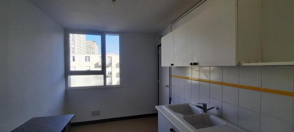 Appartement T3 à louer - 59 m² (réf : 537062)