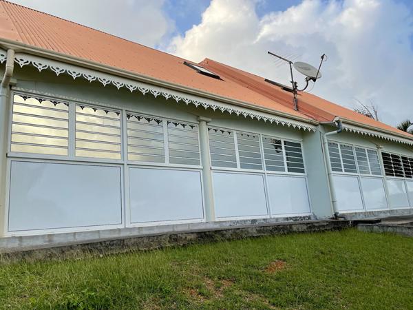 Achat maison près de LE LAMENTIN - 8 pièce(s) - 170 m² - 420 000 €