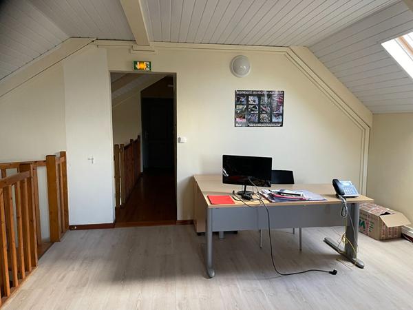 Achat maison près de LE LAMENTIN - 8 pièce(s) - 170 m² - 420 000 €