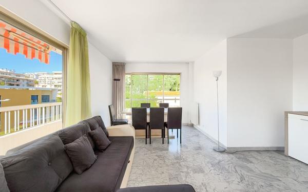 Appartement à vendre    3 pièces • 68 m2 Nice