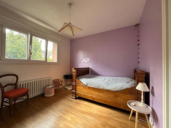 VIROFLAY - Les Prés - Maison de 5 pièces. et vaste garage €875 000 ** - Référence 684-C