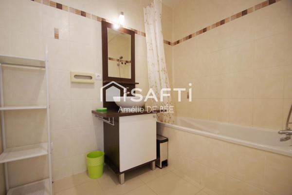 Appart type 2 avec terrasse proche centre ville