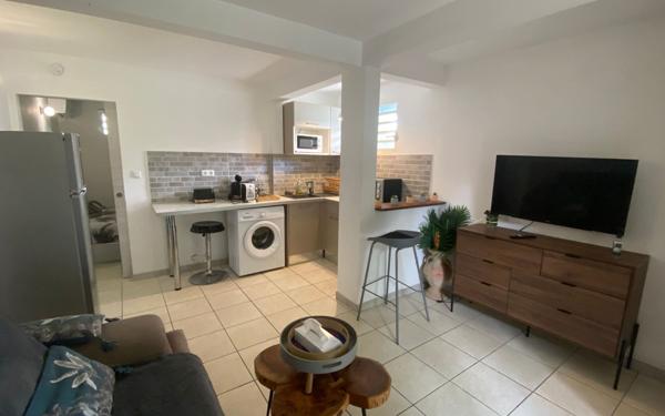 Appartement à vendre    2 pièces • 32 m2 Le Diamant