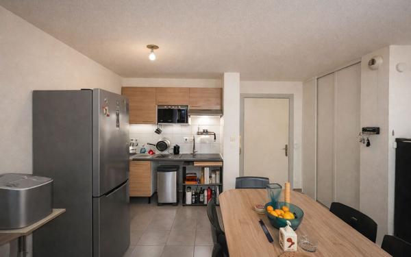 Appartement à vendre    2 pièces • 43 m2 Toulouse