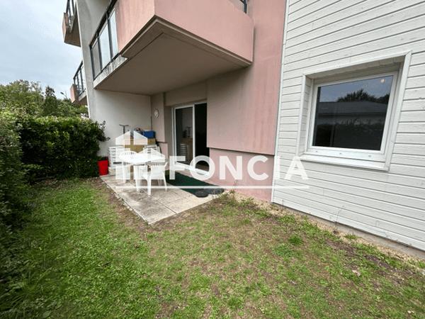 Location Appartement meublé 2 pièces 43.03 m² - ZAC DE KERFONTAINE Sene 56860