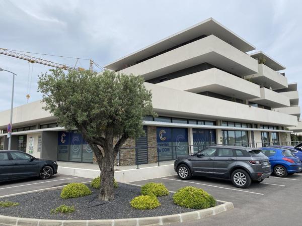 Local route de Canet au Mas Roca 125m2