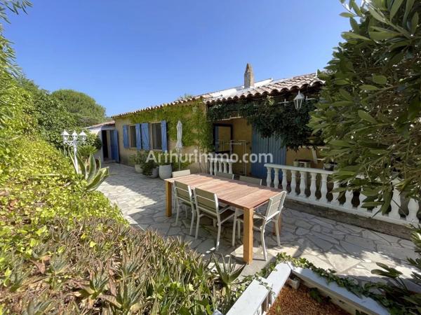 Vente                                                      Villa
                        
                     5 pièces                      150 m2                     à Sainte-Maxime