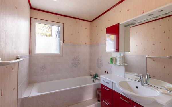 Maison à vendre    6 pièces •  Binic