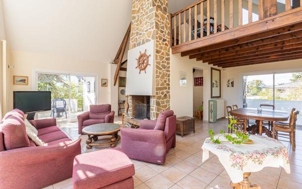 Maison à vendre    6 pièces •  Binic