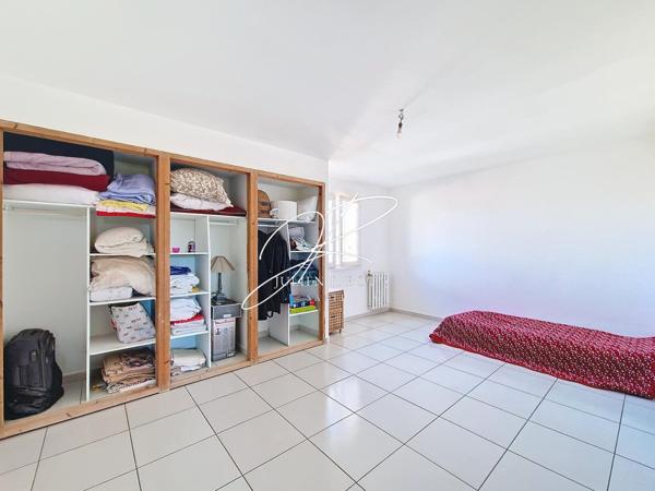 Maison T8 5 chambres 189 m² garage