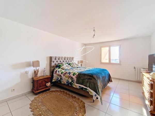 Maison T8 5 chambres 189 m² garage