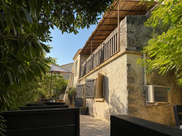 Maison à 2 min de la plage à Saint-Pierre-la-Mer – piscine, vue mer et T3 indépendant