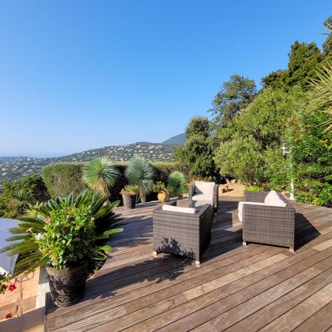 maison à vendre  5 pièces - 152 m2 CAVALAIRE SUR MER - 83