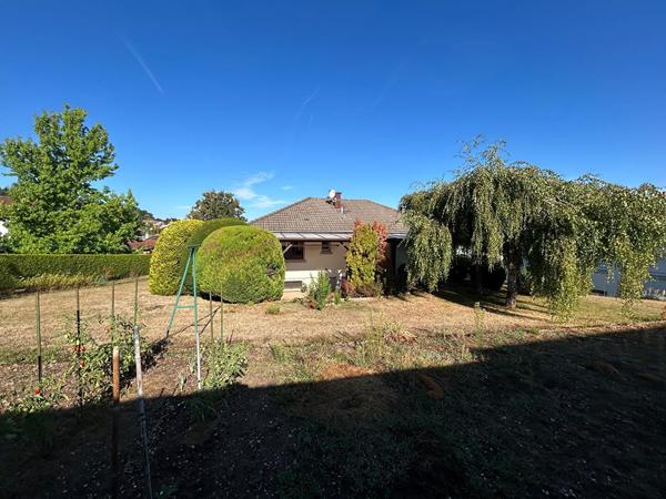 Maison Chantraine 6 pièce(s) 165.9 m2