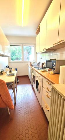 Paris (75016) Grand 2 pièces lumineux avec 2 balcons