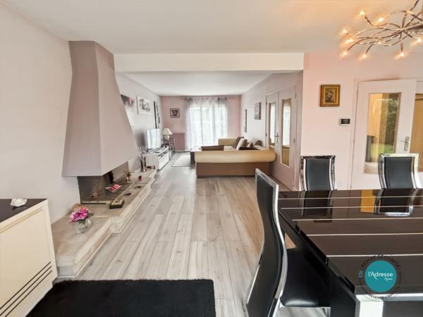Maison Saintry Sur Seine 6 pièce(s) 155 m2