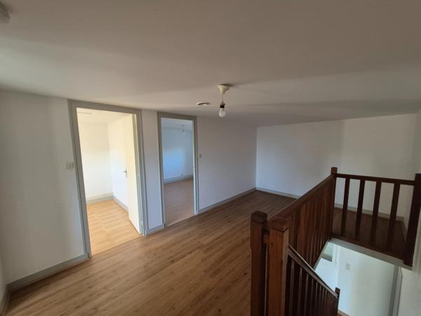 Maison à vendre 5 pièces SAINT SAVINIEN (17)