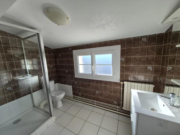 Maison à vendre 5 pièces SAINT SAVINIEN (17)