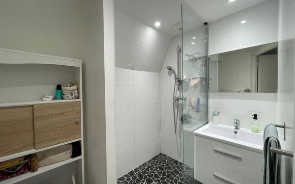 Appartement à louer    2 pièces • 22 m2 Vienne