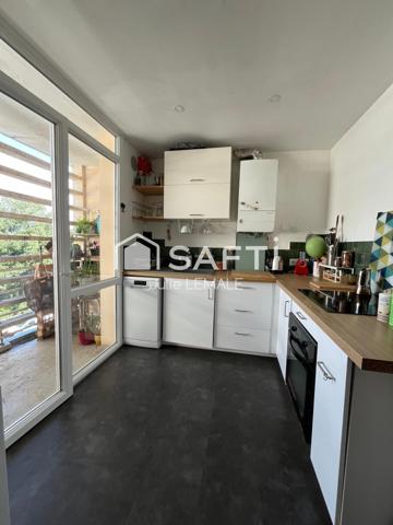 Au dernier étage , Appartement T3 lumineux  dans le secteur recherché de Talence Bagatelle.