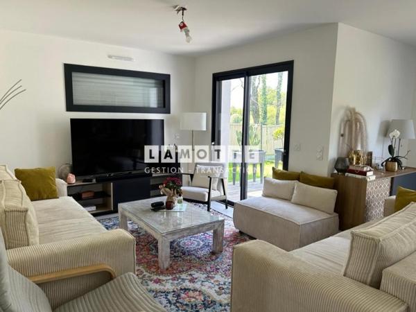 Maison à louer 5 pièces - 97 m²