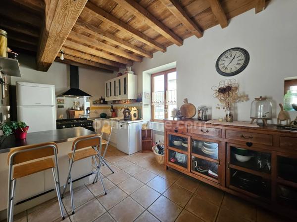 MONTANAY (69250) à vendre MAISON DE VILLE 130 m² – JARDIN – GARAGE – 3/4 CHAMBRES