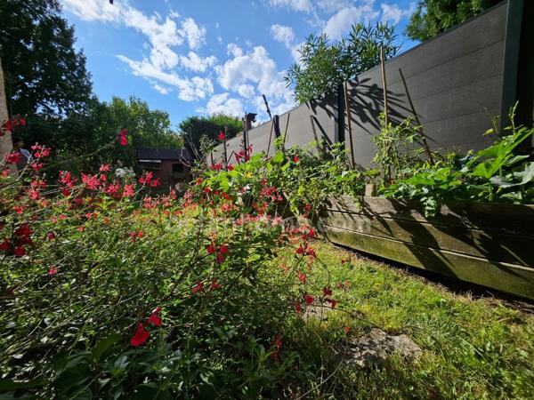 MONTANAY (69250) à vendre MAISON DE VILLE 130 m² – JARDIN – GARAGE – 3/4 CHAMBRES