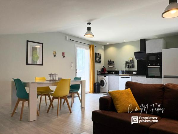 Maison familiale avec appartement indépendant , piscine  garage