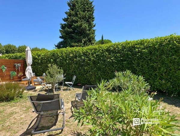 Maison familiale avec appartement indépendant , piscine  garage