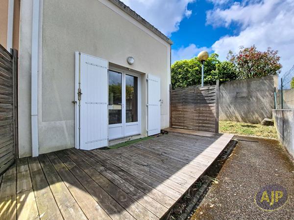 Vente maison La Roche Sur Yon : 102 000 € - AJP Immobilier La Roche-sur-Yon