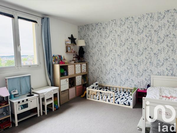 Appartement à vendre 4 pièces 96 m² Le Chesnay-Rocquencourt