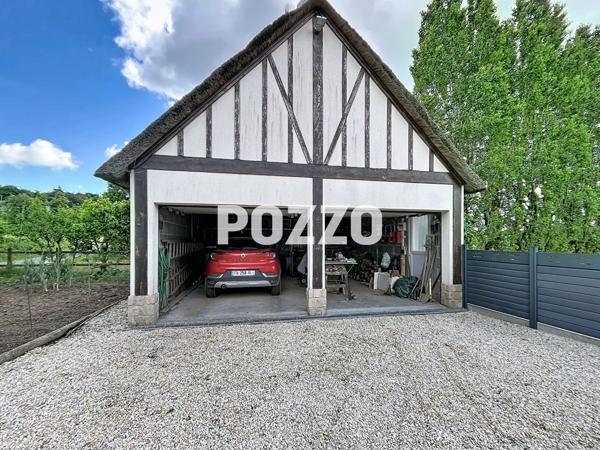 A VENDRE Authentique chaumière normande de 130 m² avec vue dégagée sur la campagne BUAIS LES MONTS