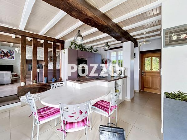 A VENDRE Authentique chaumière normande de 130 m² avec vue dégagée sur la campagne BUAIS LES MONTS