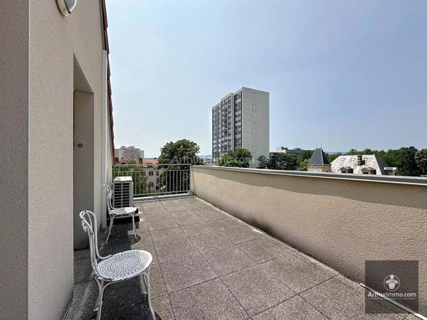 Vente Appartement 6 pièces 155 m2 à Roanne