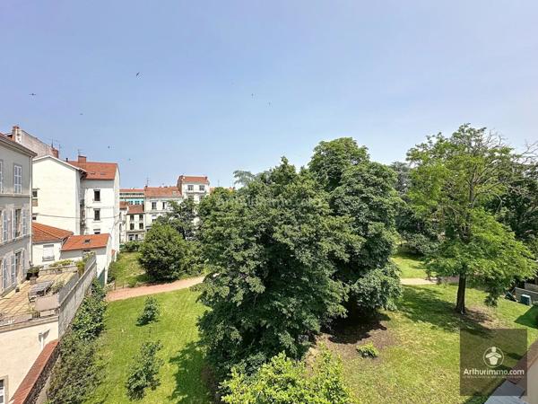 Vente Appartement 6 pièces 155 m2 à Roanne