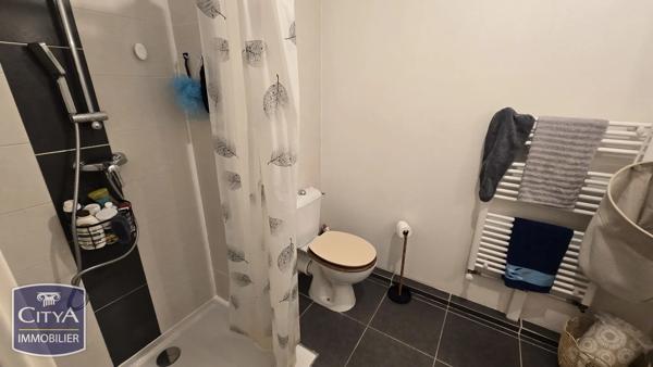 Appartement à vendre 2 pièces 42.19m² Toulon (83000)