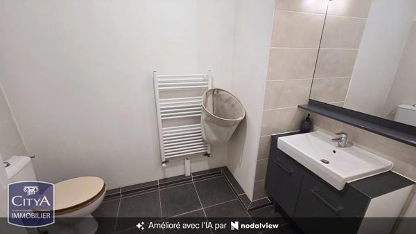 Appartement à vendre 2 pièces 42.19m² Toulon (83000)